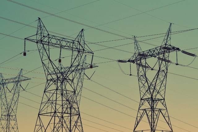 Time Capture 2 (640x427) Power lines at dusk